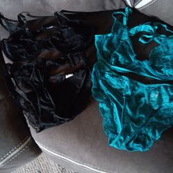 Brawl And Panties Set