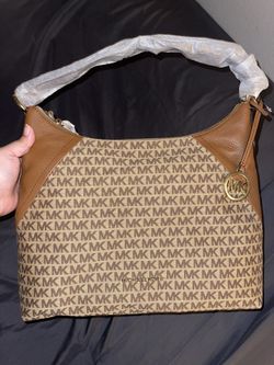 New Michael Kors Purse
