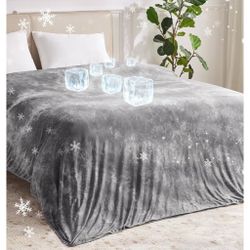 Guohaoi Cooling Throw Blanket for Hot Sleepers