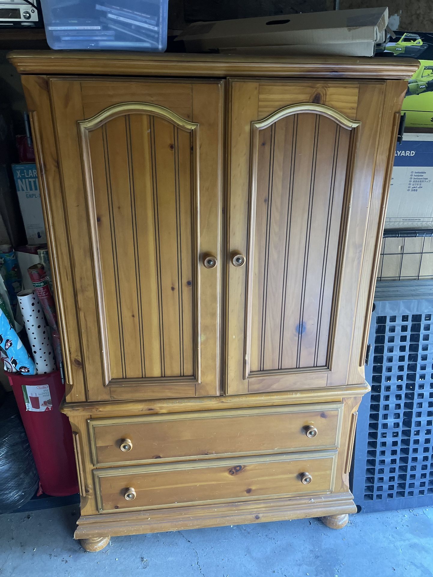Solid Wood  Tv/ Wardrobe with Drawers 