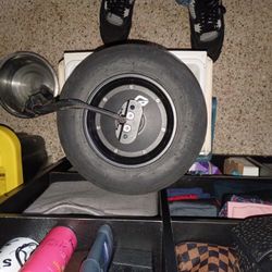 onewheel xr uni scooter motor,hub,tire,and mounts