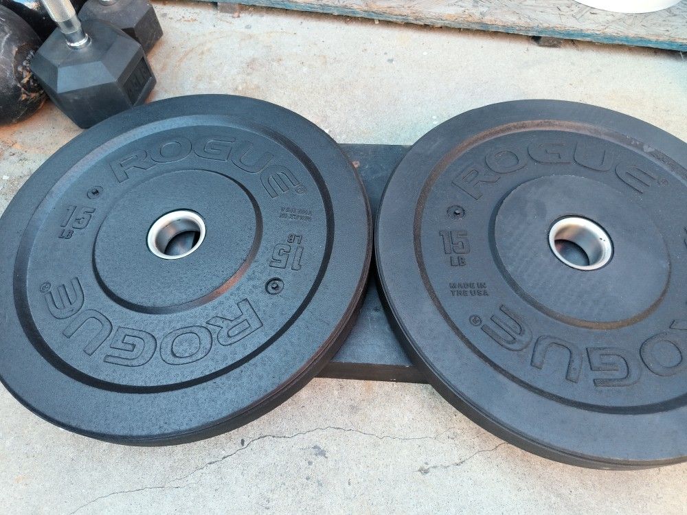 PAIR OLÍMPIC PLATES