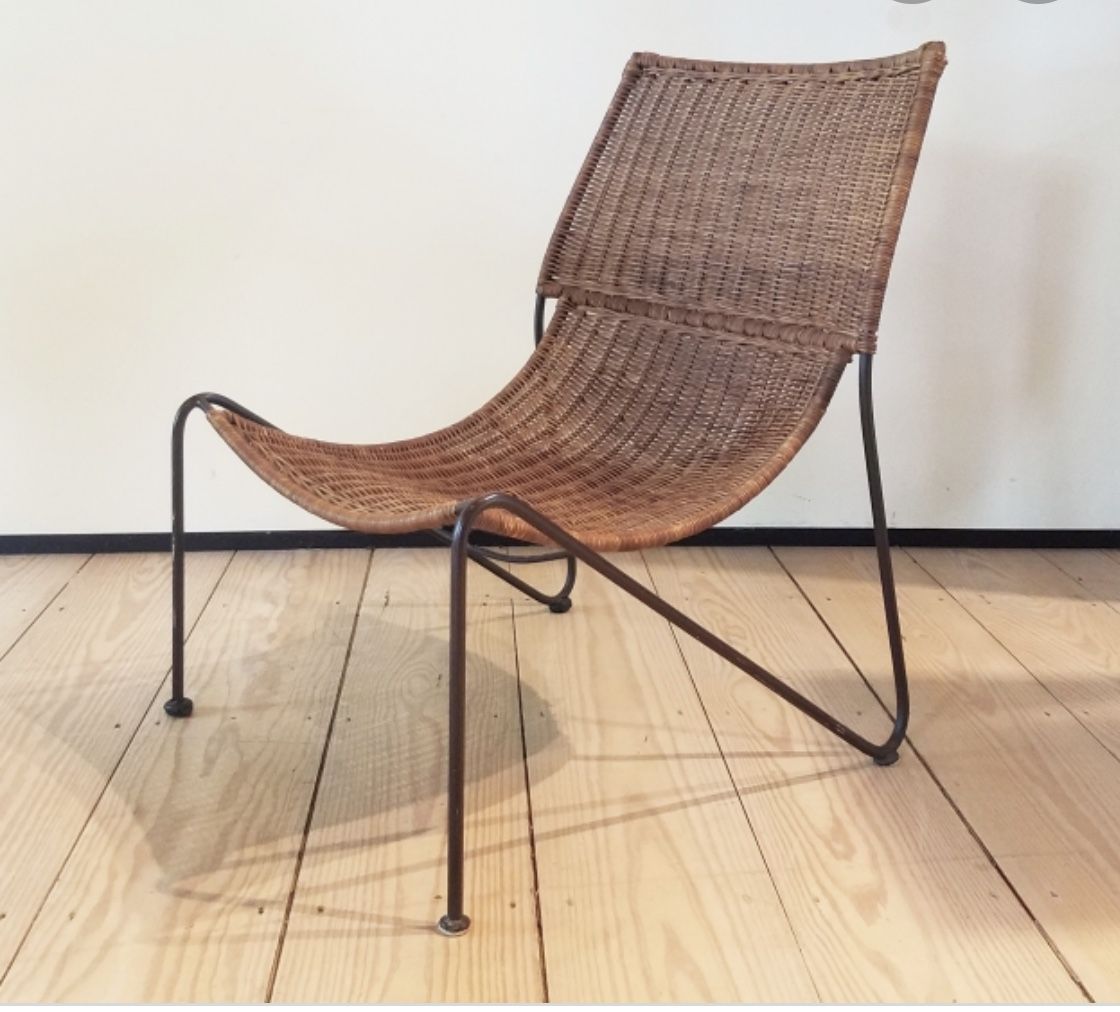 MID CENTURY MODERN WICKER AND IRON LOUNGE CHAIR BY FREDERICK WEINBERG