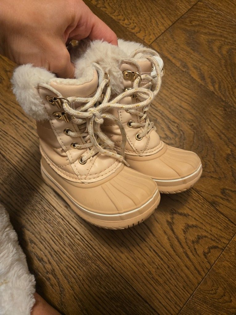 Toddler Girl Snow Boots Size 7 London Fog