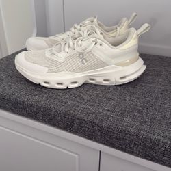 New, On Cloudtec Size 8.5