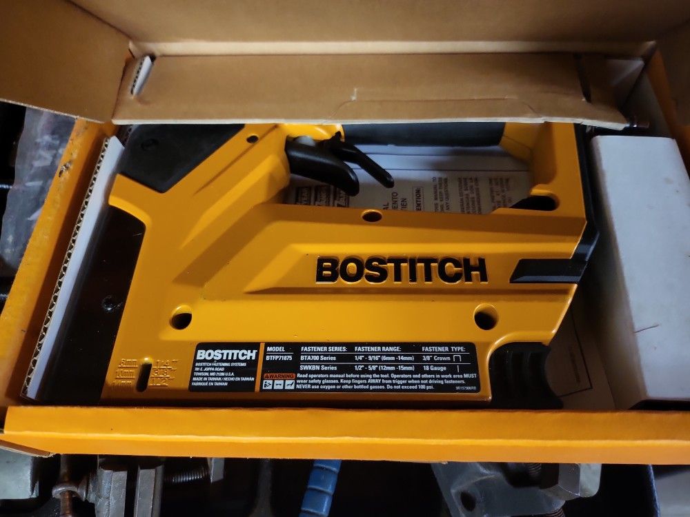 Bostich pneumatic stapler