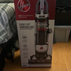 Hoover High Performance Swivel Vacuum