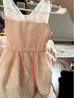 Girls dress