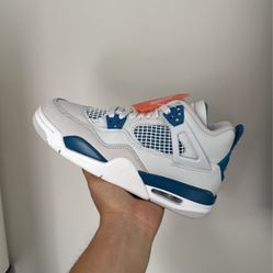 Jordan 4 Retro military Blue