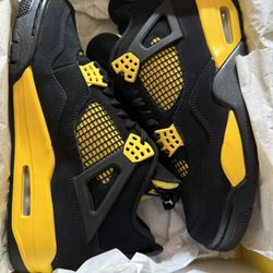 Jordan Thunder 4 Size 8.5 & 9 Men’s  DS