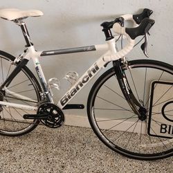 Bianchi Dama Bianca She Alu/Carbon,(48cm Petite) for Sale in San