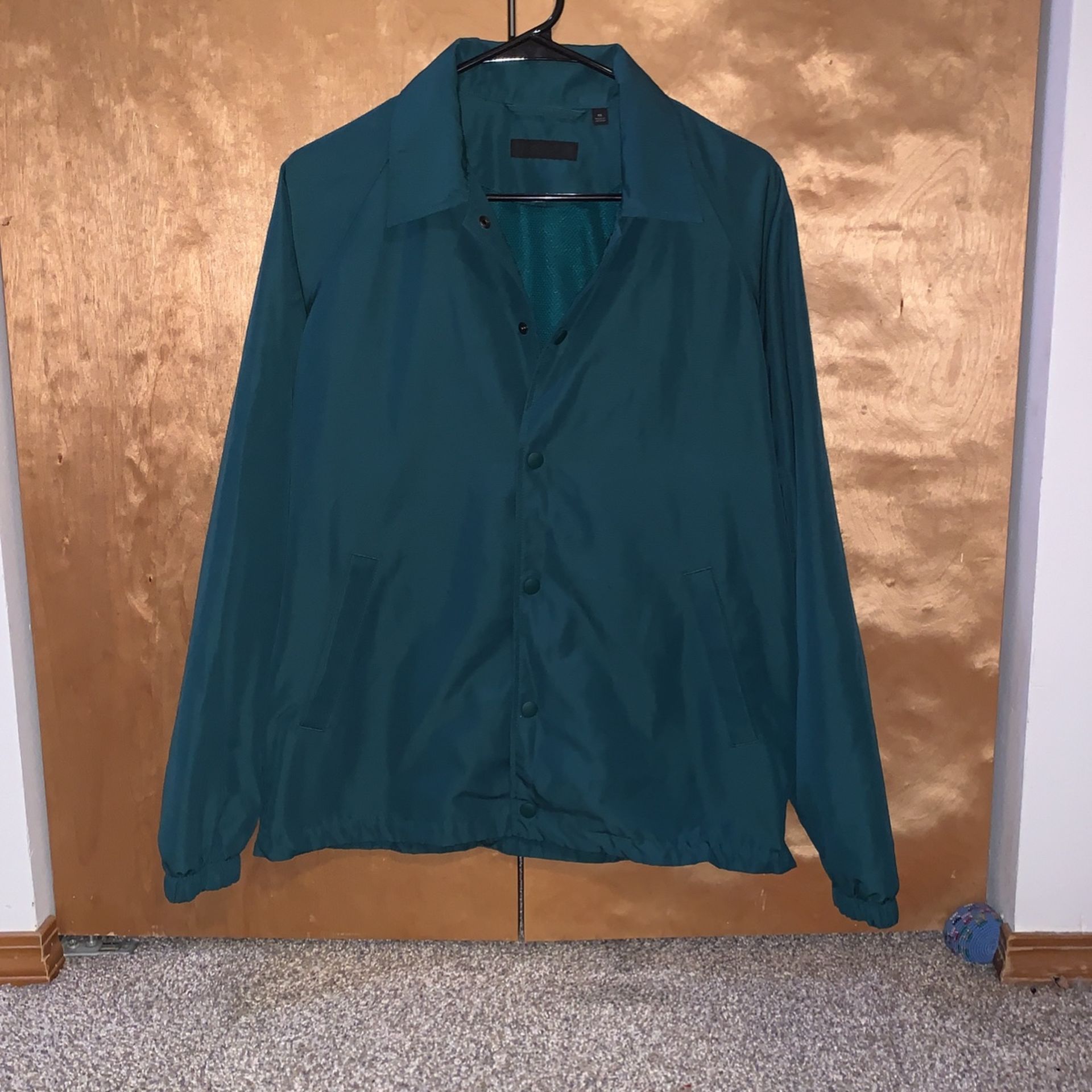 Uniglo Men’s Jacket