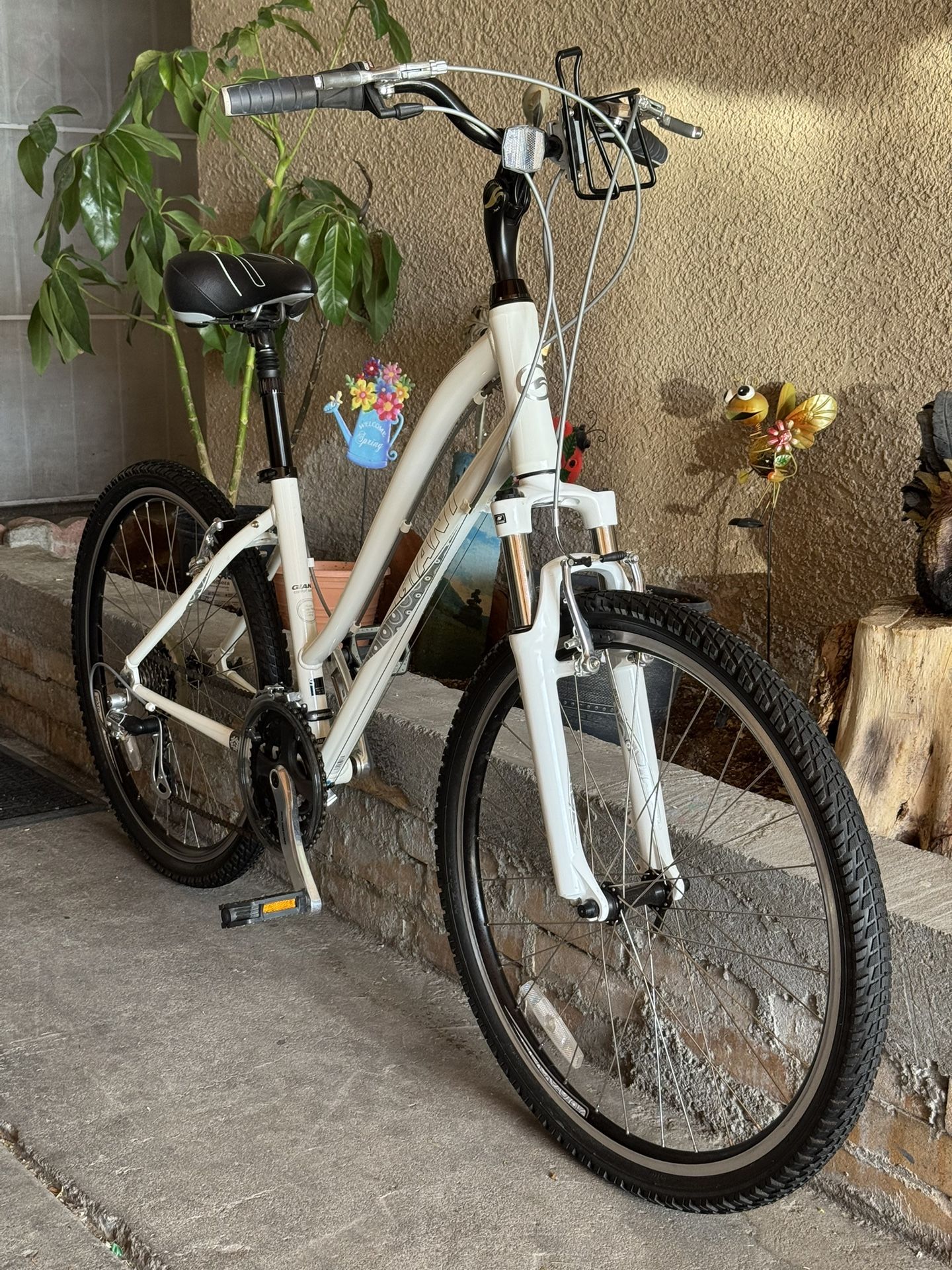 26” Giant Sedona Hybrid Bike