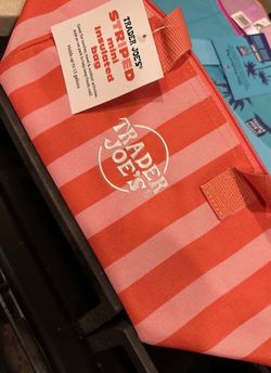 Pink stripe Trader Joe’s insulated lunch bag