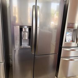 LG REFRIGERATOR FINANCING AVAILABLE 