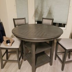 High top Table With Chairs
