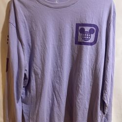 Walt Disney World women's lavender long sleeve Sleeve shirt Size Medium Used Good Condition $30 Meet Up In Irving @dfwgoods
