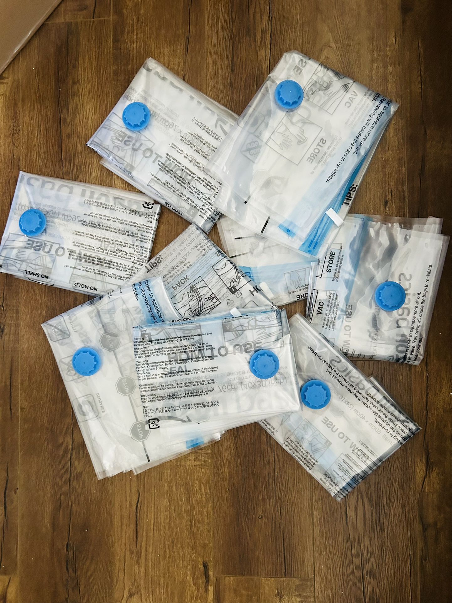 Space Saving Storage 9 Bags