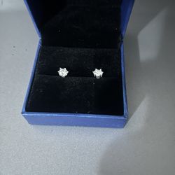 VVS1 .5 Carat Earrings 