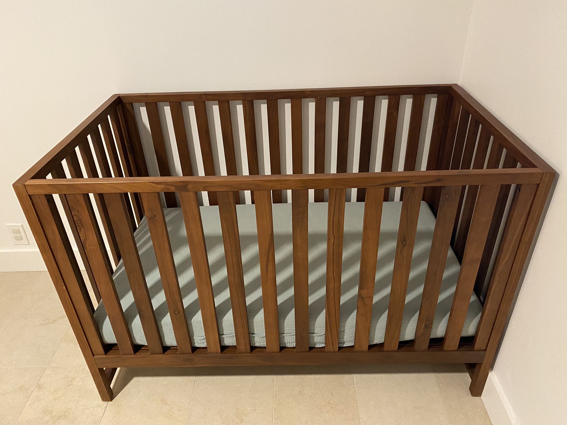 Crate And Barrel Taylor Walnut Baby Crib for Sale in Phoenix AZ OfferUp
