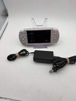 PINK PSP 2000 (LOADED WITH 200 GAMES)