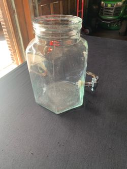 Glass beverage jar