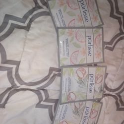 Pūrlisse (Nourishing Sheet Mask)