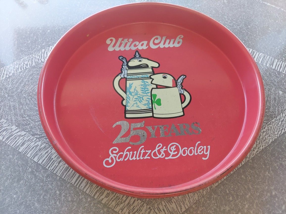 Vintage Schultz and Dooley Beer Tray 25 Years Anniversary Edition .