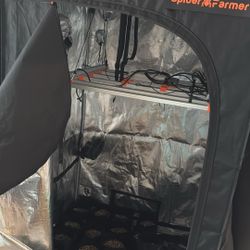 Spider Farmer Grow Tent complete Set Up