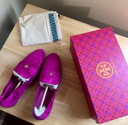 Tory Burch Velvet Ballet Loafer Pink Fuchsia Size 9.5 NEW w/ Box Dust Bag