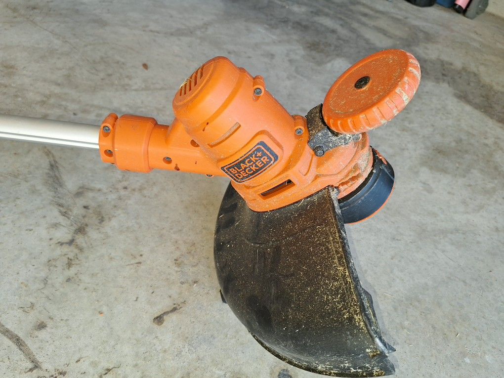 Headge Trimmer/Weedwacker and Lawn Mower