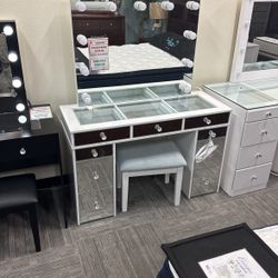 Brand New Vanity Price Dropped 