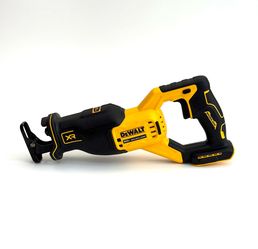 NEW DEWALT 20V MAX XR Brushless Reciprocating Saw DCS382 Tool Only
