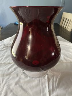 Partylite Ruby Red candle holder retired P9099
