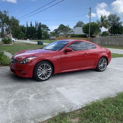 Infiniti  G37S  2013   370  Horsepower  Engine