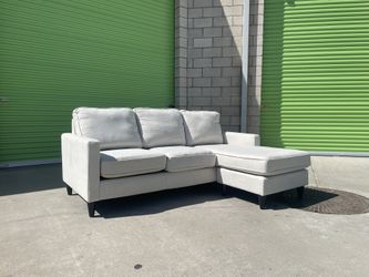 *Free Delivery* Gray Sectional Couch Sofa Reversible Chaise
