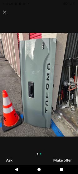 Toyota Tacoma Tailgate