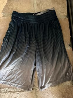 Xersion Men’s Quick-Dri Athletic/Basketball Shorts – Size Small