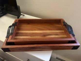 2 trays large and medium