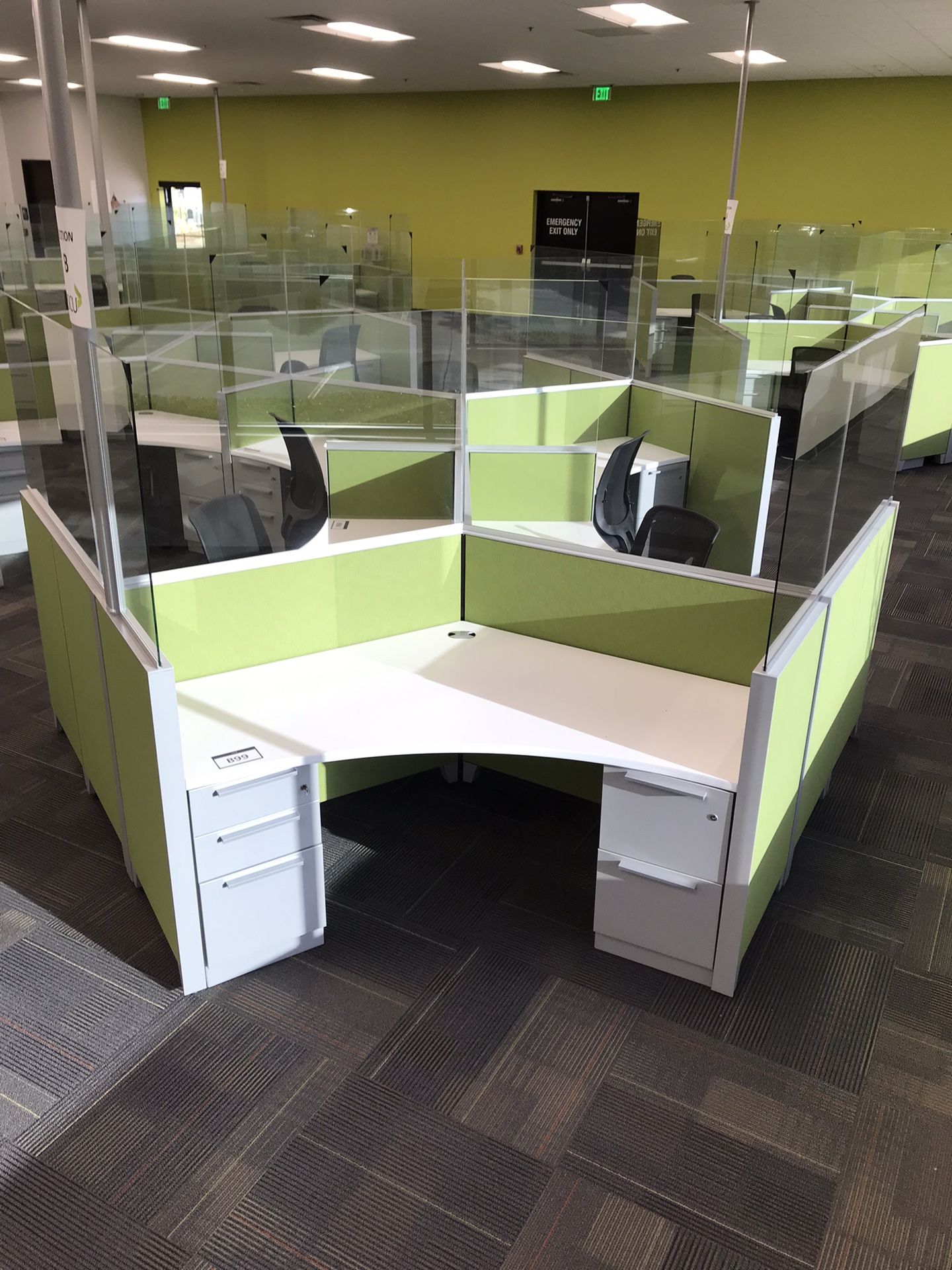 Office Cubicles For Sale- Great Condition New (Tampa)