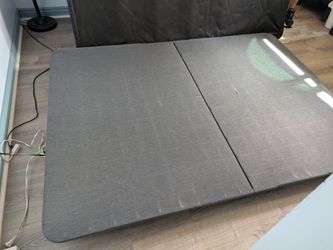Queen size adjustable frame