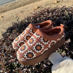 Never Worn Slide In Low Profile Shoes