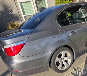 BMW 2008 528i