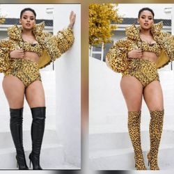 New Dessigner 3 Piece Set Size M/L. As Seen On the Runway