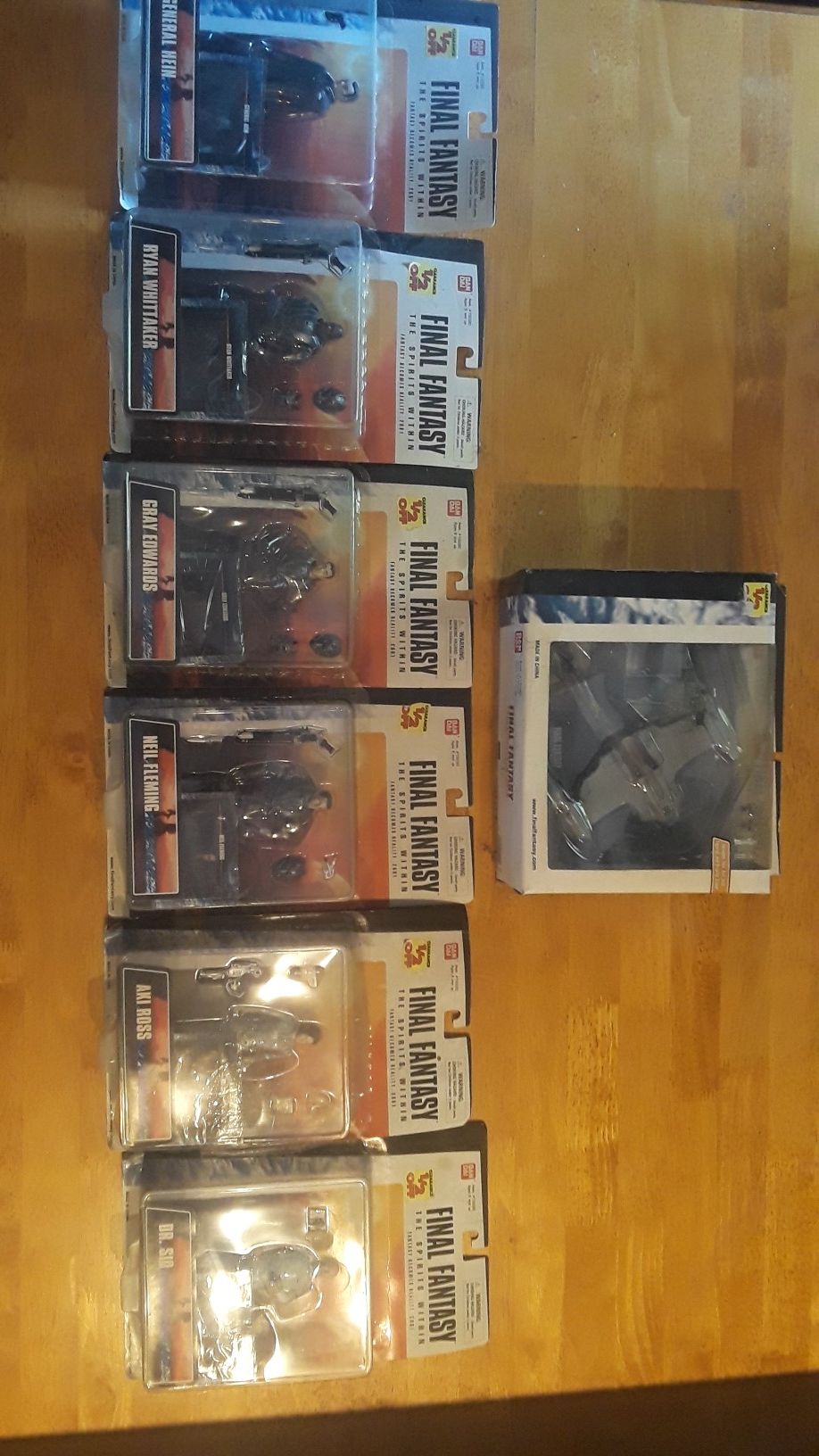 Final Fantasy The Spirits Within collection figures