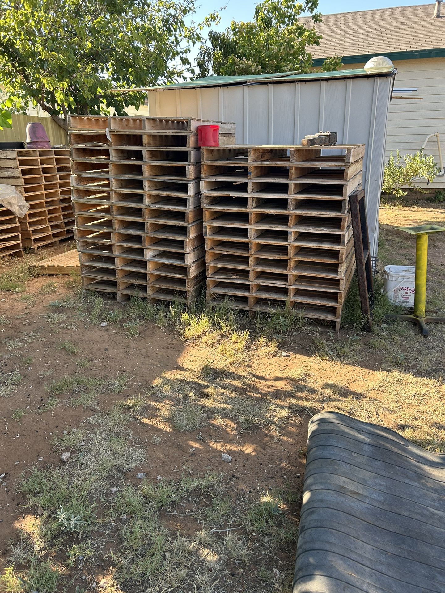 Free Pallets
