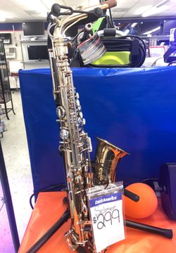 Selmer Bundy II Saxophone