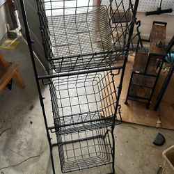 Fruit Basket / Basket 