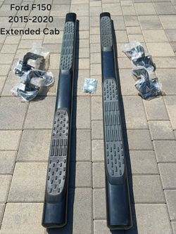 Ford F150 15-20 Black Oval Side Step