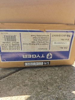 2019 ram New truck bed cover never installed
